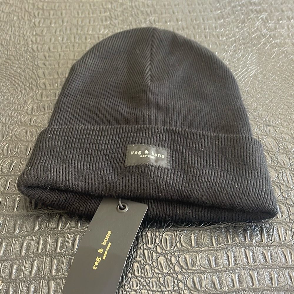 Rag & Bone Addison Beanie Hat in Black One Size